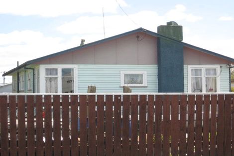 Photo of property in 14 Racecourse Avenue, Marton, 4710