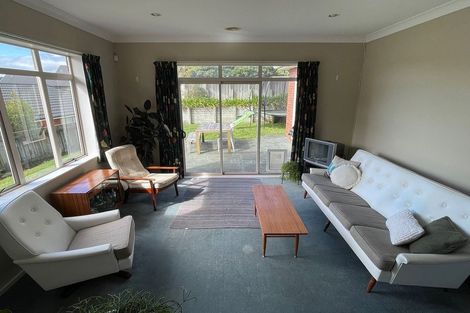 Photo of property in 35 Erlestoke Crescent, Churton Park, Wellington, 6037