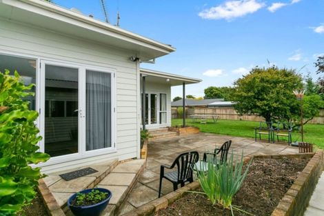 Photo of property in 213 Thornton Road, Cambridge, 3434