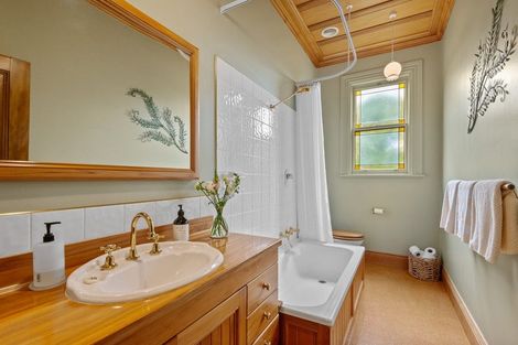 Photo of property in 10 Prestwick Street, Maori Hill, Dunedin, 9010