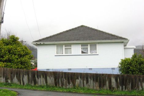 Photo of property in 2 Hall Road, Sawyers Bay, Port Chalmers, 9023