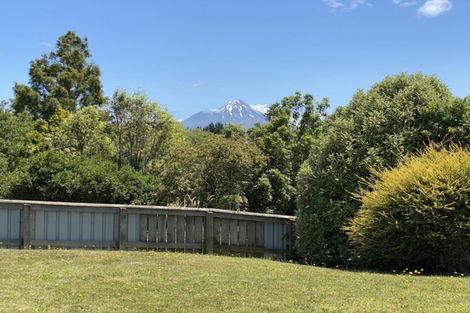 Photo of property in 5 Kowhai Place, Eltham, 4322