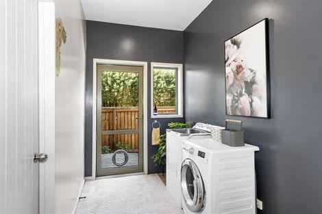 Photo of property in 21 Amoka Crescent, Parklands, Christchurch, 8083