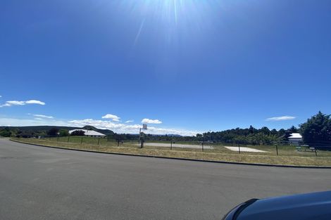 Photo of property in 61 Parekaawa Drive, Motuoapa, 3382