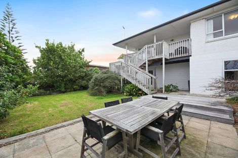 Photo of property in 34 Sunnyhill Crescent, Sunnyhills, Auckland, 2010