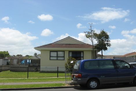 Photo of property in 7 Brava Place, Clendon Park, Auckland, 2103