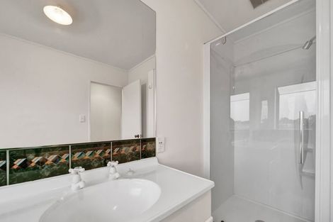 Photo of property in 11 Ballantrae Place, Highlands Park, New Plymouth, 4312