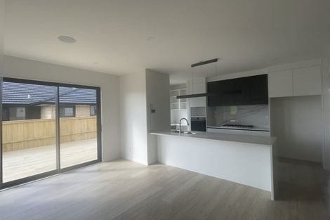 Photo of property in 12 Paul Way, Pokeno, 2402