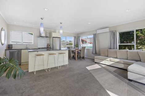 Photo of property in 48 Zealandia Road, Manly, Whangaparaoa, 0930