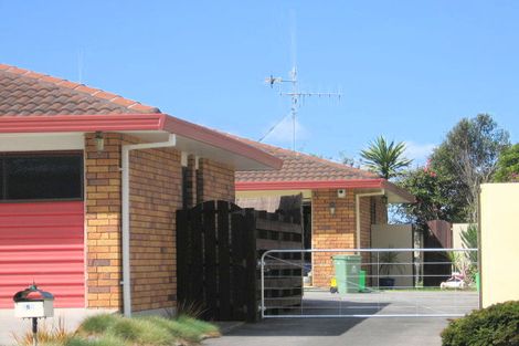 Photo of property in 46 Sunrise Avenue, Mount Maunganui, 3116