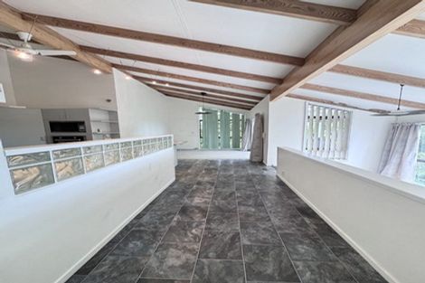 Photo of property in 949 East Coast Road, Torbay, Auckland, 0630