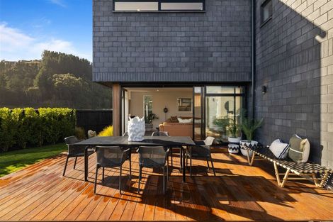 Photo of property in 5 Betty Roberts Lane, Cracroft, Christchurch, 8022