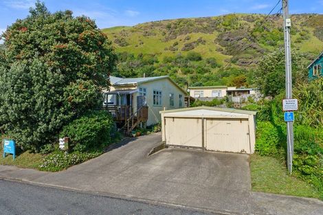 Photo of property in 57a Ames Street, Paekakariki, 5034
