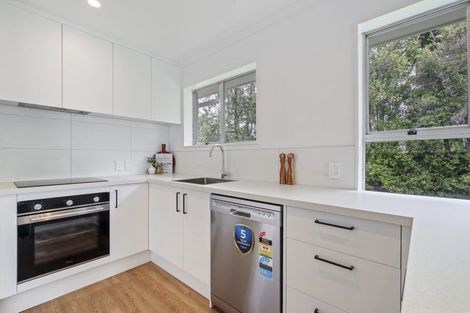 Photo of property in 2/18 Kawau Crescent, Bromley, Christchurch, 8062