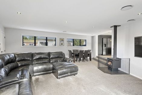 Photo of property in 31 Tensing Place, Sockburn, Christchurch, 8042