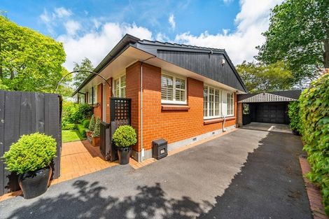 Photo of property in 423 Fergusson Drive, Heretaunga, Upper Hutt, 5018