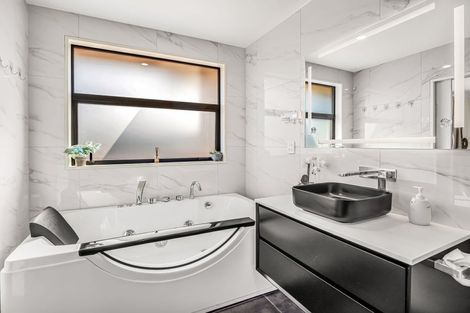 Photo of property in 17 Myrtle Road, Wigram, Christchurch, 8025