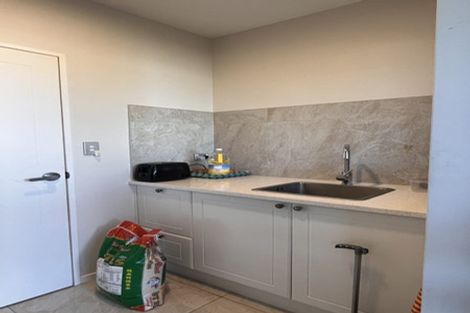 Photo of property in 9 Haku Road, Flat Bush, Auckland, 2019