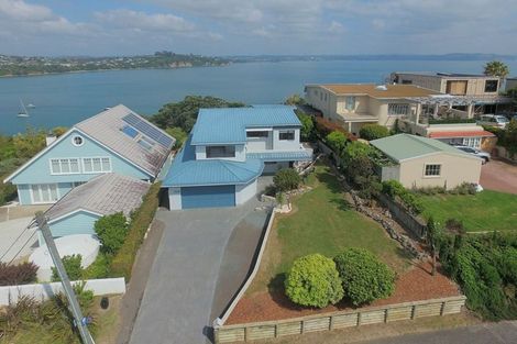 Photo of property in 64 Ardern Avenue, Stanmore Bay, Whangaparaoa, 0932