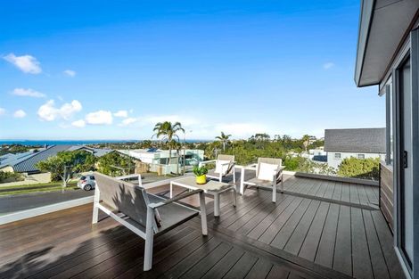 Photo of property in 6 Elsfield Place, Torbay, Auckland, 0630