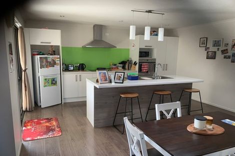 Photo of property in 96 Helenslee Road, Pokeno, 2472