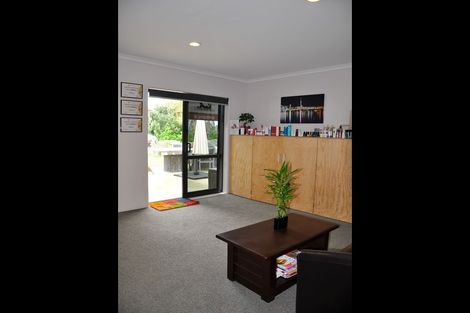 Photo of property in 21 Surfers Avenue, Waihi Beach, 3611