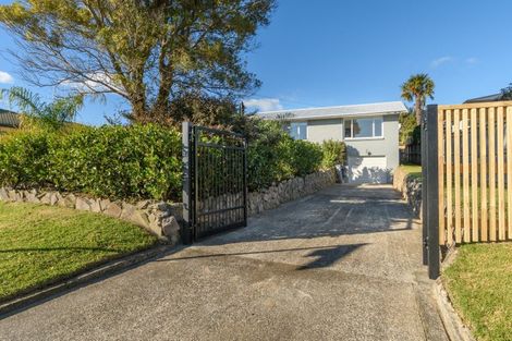 Photo of property in 20 Goods Road, Otumoetai, Tauranga, 3110