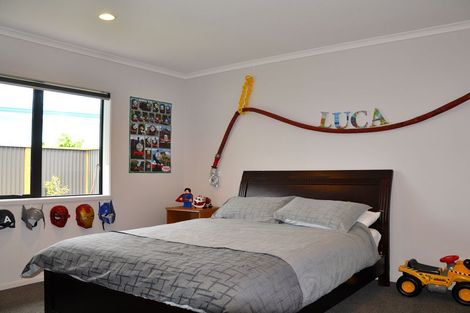 Photo of property in 21 Surfers Avenue, Waihi Beach, 3611