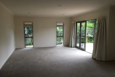 Photo of property in 17 Lakeridge Close, Rangatira Park, Taupo, 3330