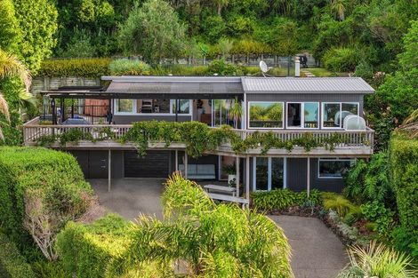 Photo of property in 74 Duncansby Road, Stanmore Bay, Whangaparaoa, 0932