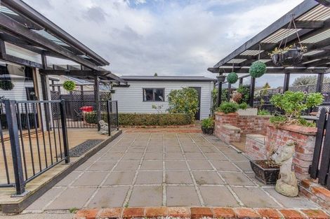 Photo of property in 18 Godwin Crescent, College Estate, Whanganui, 4500