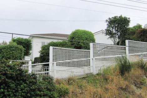 Photo of property in 84 Mills Road, Brooklyn, Wellington, 6021