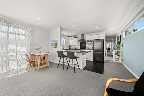 Photo of property in 22 Tuscan Lane, Martinborough, 5711