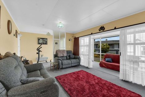 Photo of property in 25 Kapuni Street, Manaia, 4612