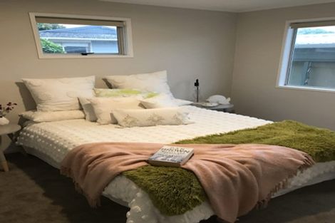 Photo of property in 8 Sharland Avenue, Manurewa, Auckland, 2102