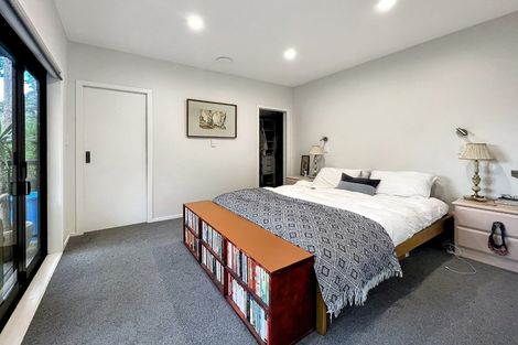 Photo of property in 6 Irvine Street, Aro Valley, Wellington, 6012