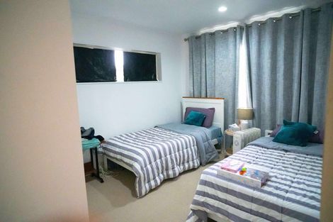 Photo of property in 3 Friar Close, Flat Bush, Auckland, 2019