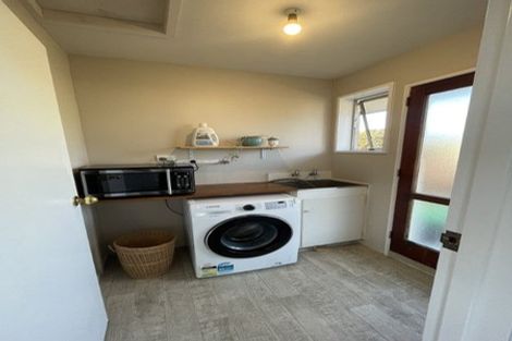 Photo of property in 52 Royal Park Drive, Parklands, Christchurch, 8083