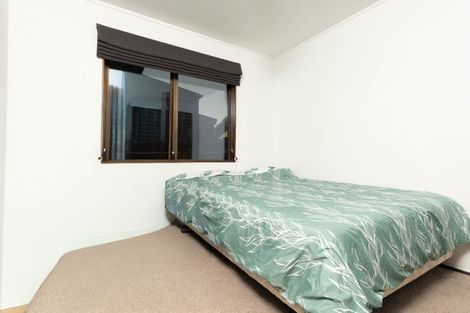 Photo of property in 1/133 Mokoia Road, Birkenhead, Auckland, 0626