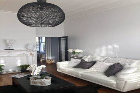 Photo of property in 24 Brassey Road, Saint Johns Hill, Whanganui, 4500