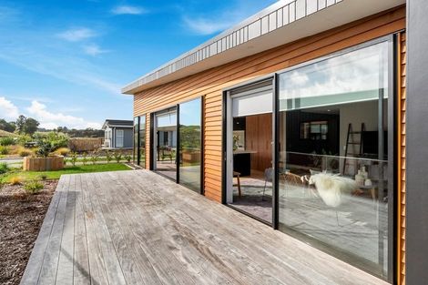 Photo of property in 2 Paioke Street, Waikanae, 5036