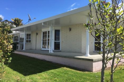 Photo of property in 11 Magnolia Avenue, Te Kamo, Whangarei, 0112