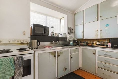 Photo of property in 11 Parker Crescent, Otara, Auckland, 2023