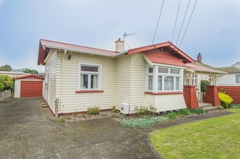 Photo of property in 35 Abbot Street, Gonville, Whanganui, 4501