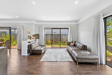 Photo of property in 16 Tana Pukekohatu Avenue, Motueka, 7120