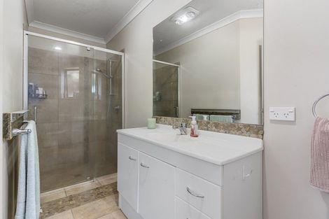 Photo of property in 11 Marick Place, Papamoa Beach, Papamoa, 3118