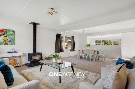 Photo of property in 90 Wood Street, Wainuiomata, Lower Hutt, 5014