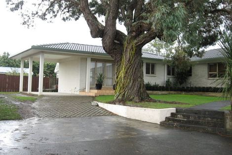 Photo of property in 82 Uxbridge Road, Cockle Bay, Auckland, 2014