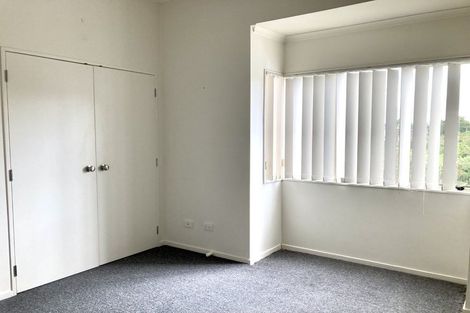 Photo of property in 12 Rosandich Drive, Sunnyvale, Auckland, 0612