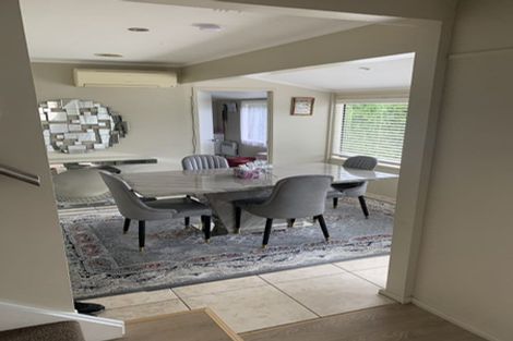 Photo of property in 1/15 Sunnynook Road, Forrest Hill, Auckland, 0620